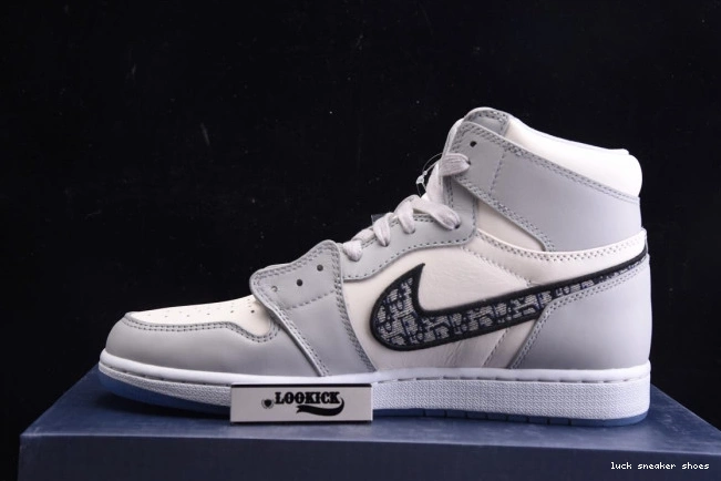 Reps LUCY (DR Retro DR box) CN8607-002 x shoe 1 Jordan High 0819
